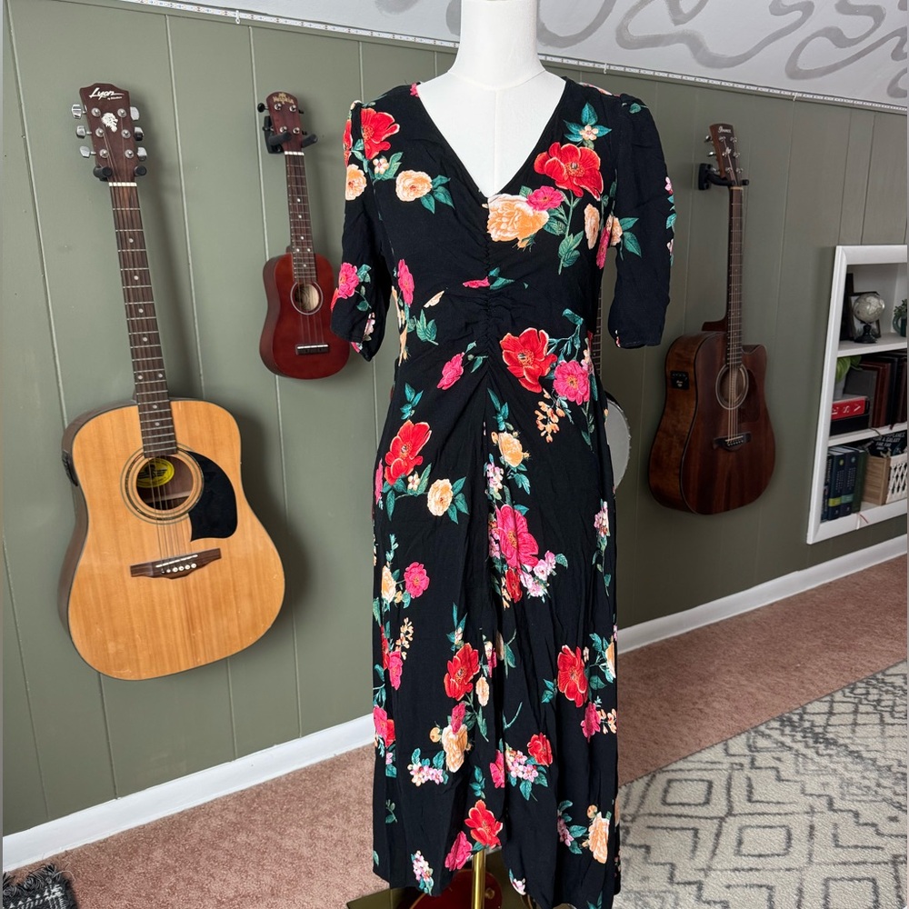 Floral Cinched Midi Dress